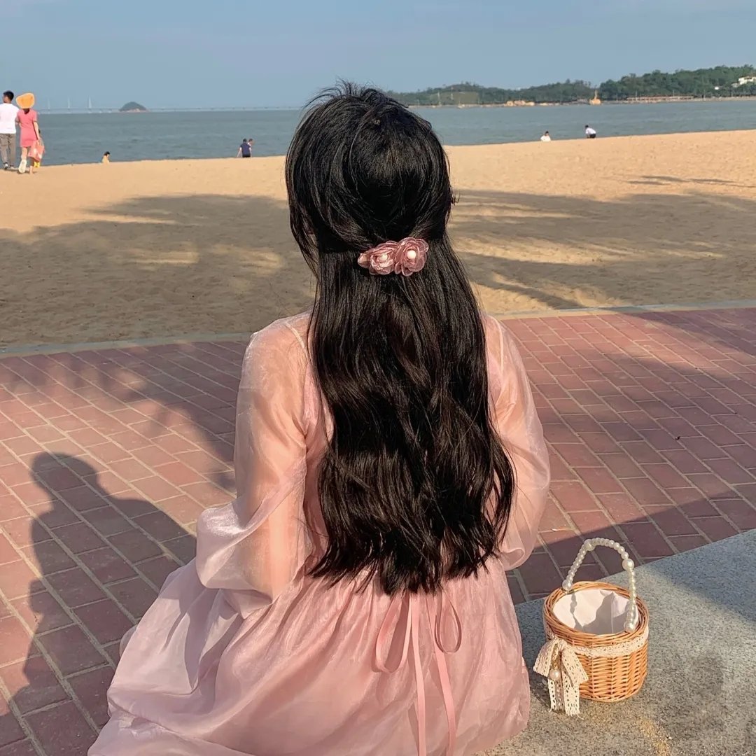 天弃之子 封面